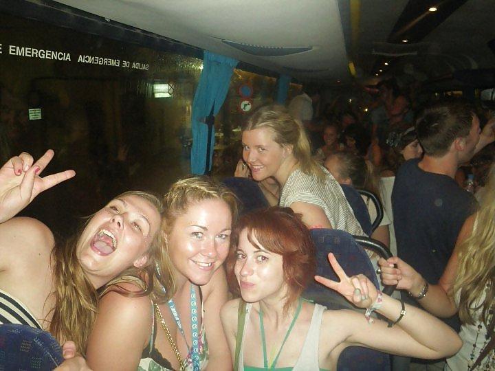 17P English Tourist Scum