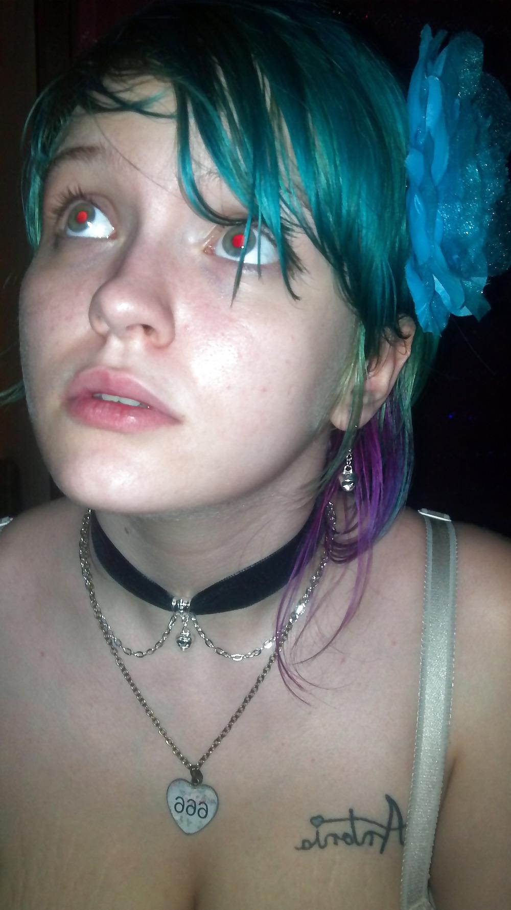 25P Big Tits emo babe 