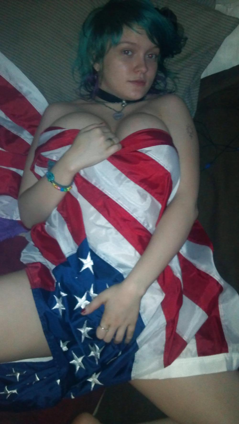25P Big Tits emo babe 