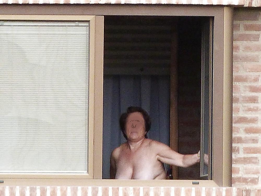 6P Balcony