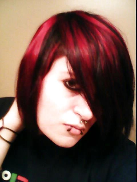 12P Emo Facebook Teen Julie