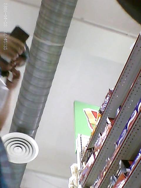 25P Convenient store