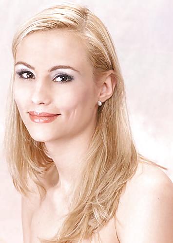 25P Elodie Gossuin 2