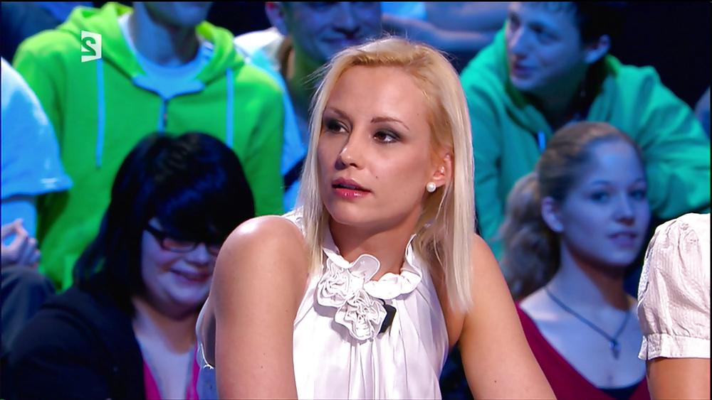 25P Elodie Gossuin 2