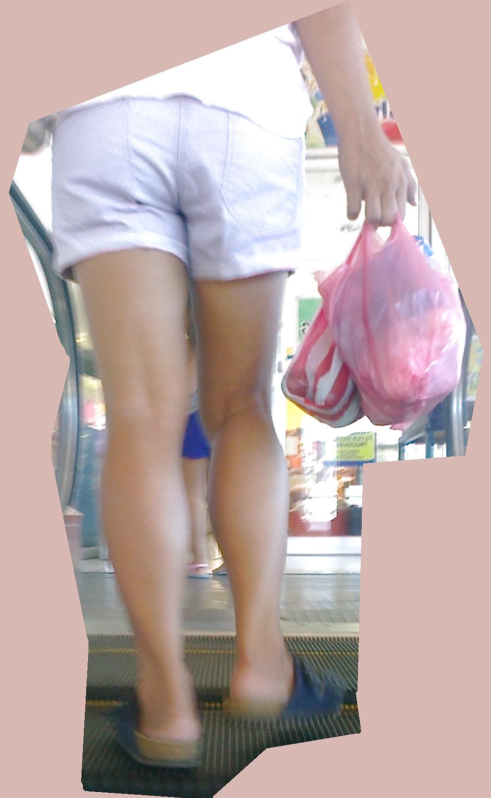 25P Pinay Legs Lickable
