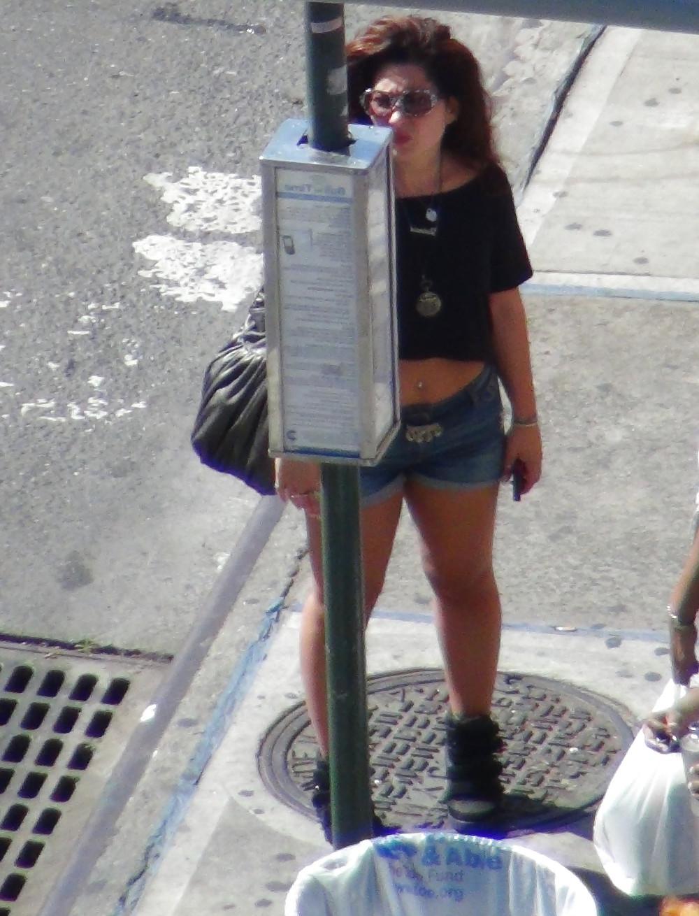 16P New York Big Tit Street Girls and Sluts