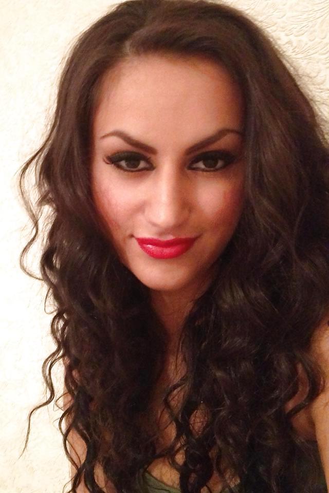 25P Asian Babes- Jana
