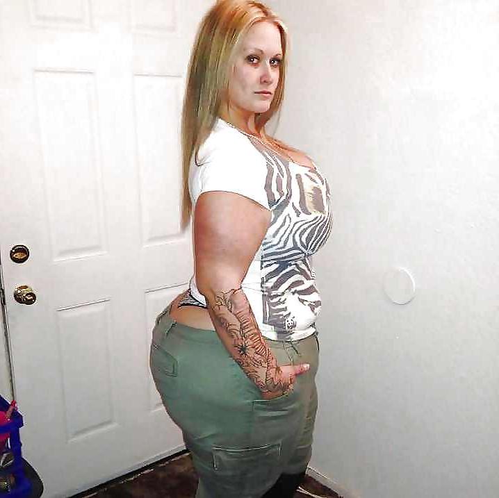 23P Thick white creamy big booty 4