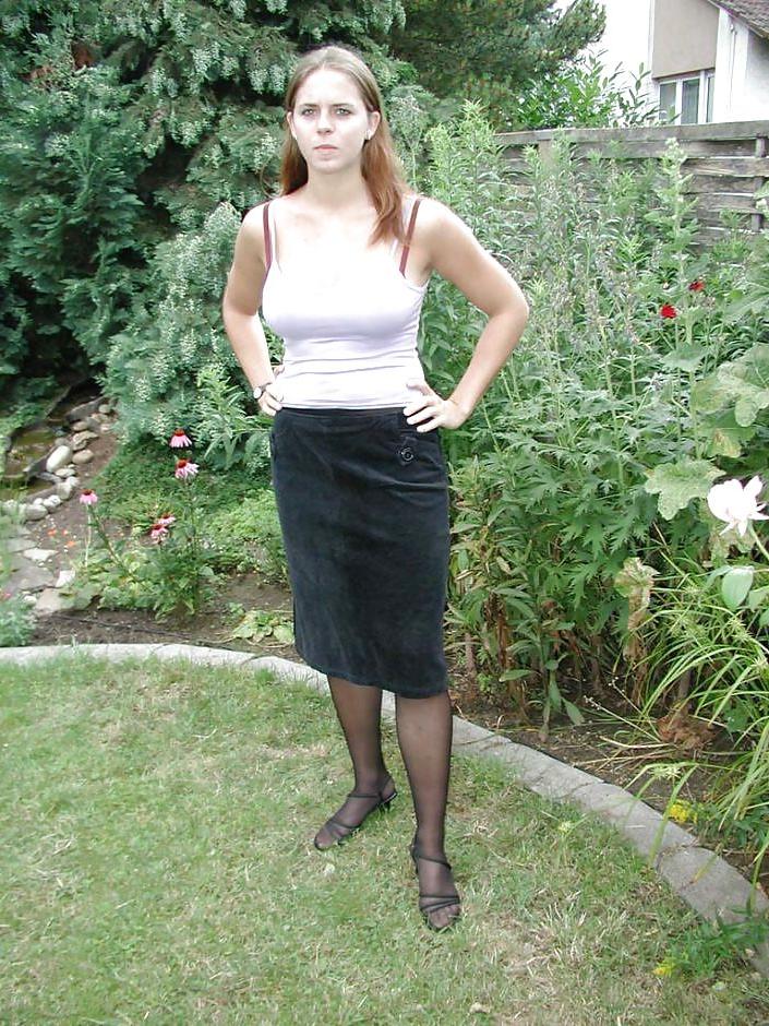 12P German Anne in pantyhose