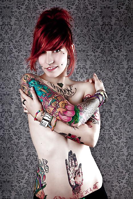25P Erotic tatoo's 11 - kcxxx