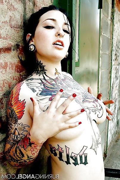 25P Erotic tatoo's 11 - kcxxx