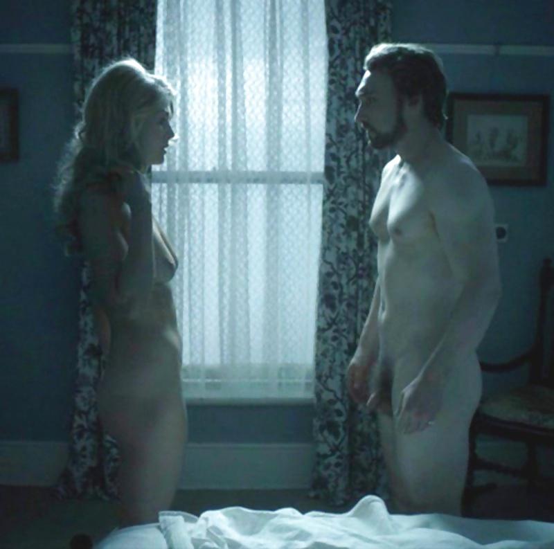 25P Rosamund Pike