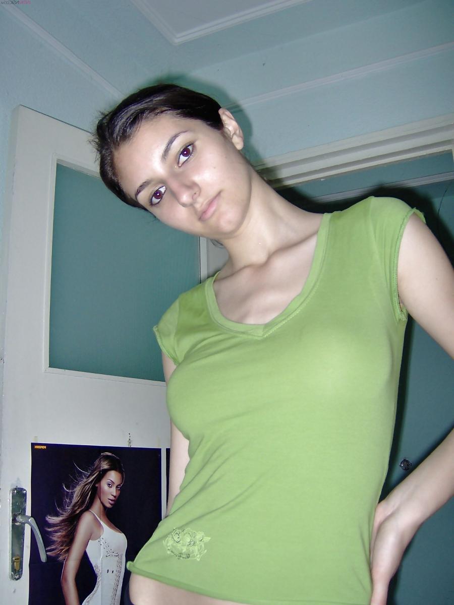 25P Found On The Web - 39 (another hot girl)