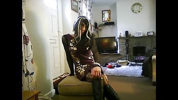 25P Crossdresser in sexy pink minidress