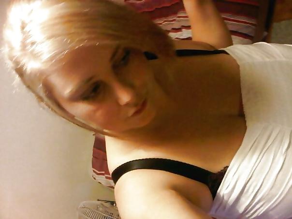 14P Busty german 8 (thx Localslut)