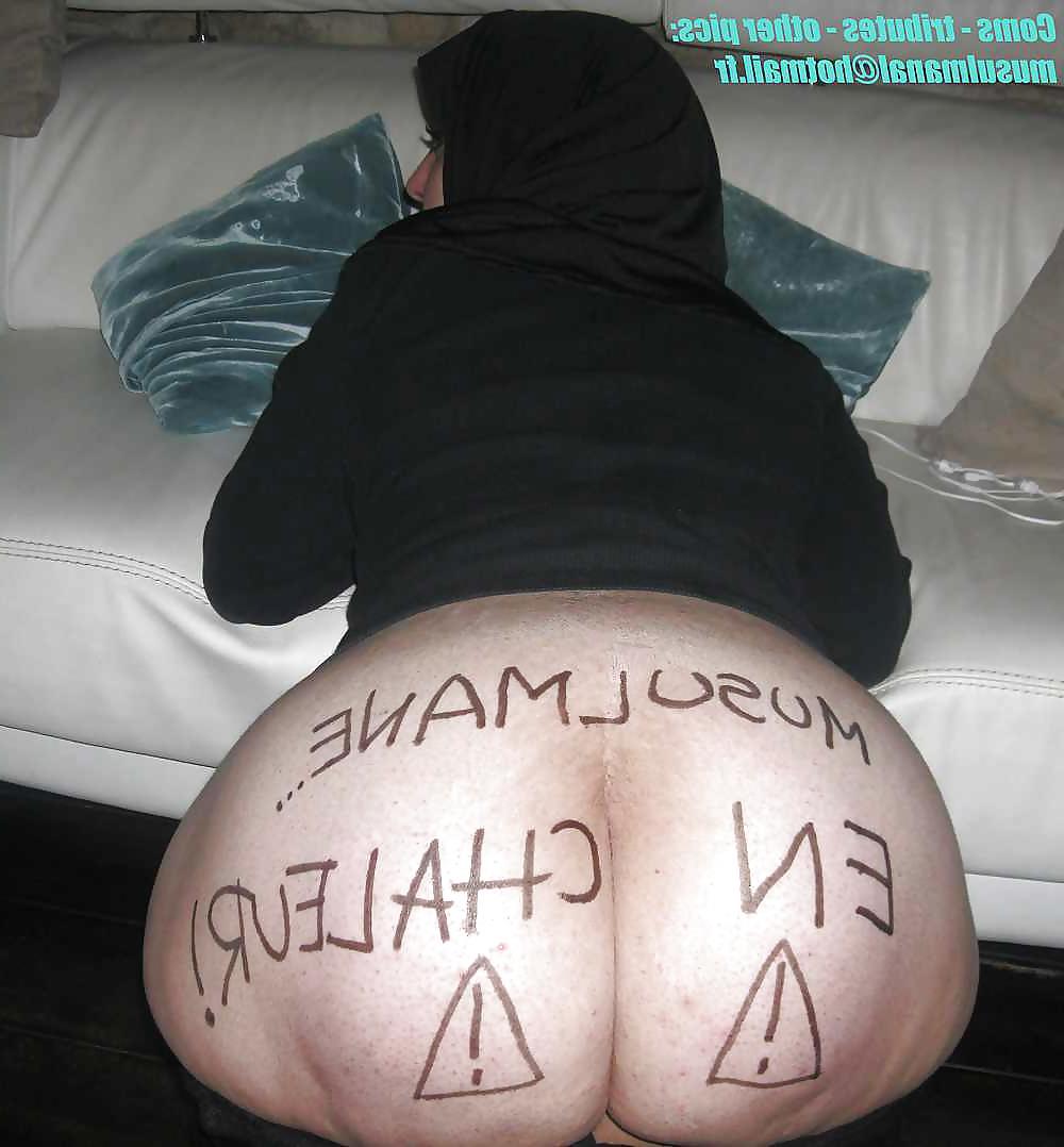 18P Thick big booty Muslim women