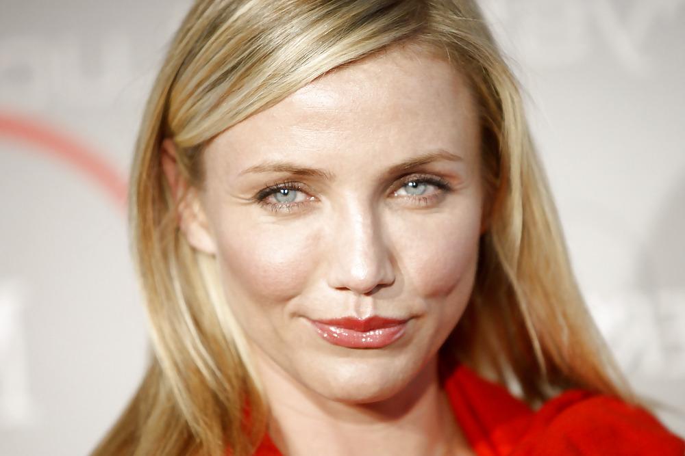 25P Sexy Celebrities Hottest Pics Collection  HQ Untagged