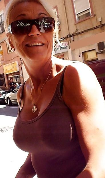 25P Street mothers 105