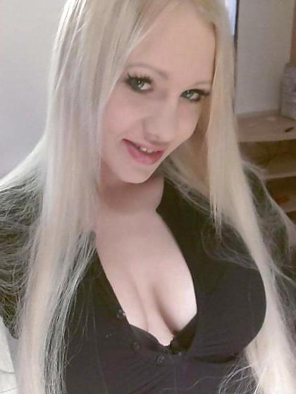 9P Busty german 5