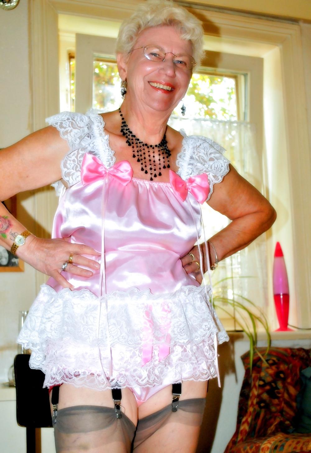 6P Stockings granny