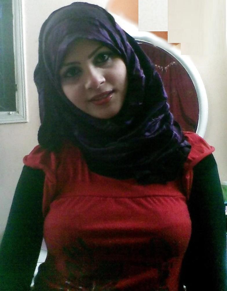 25P Arab Egyptian Chicks 