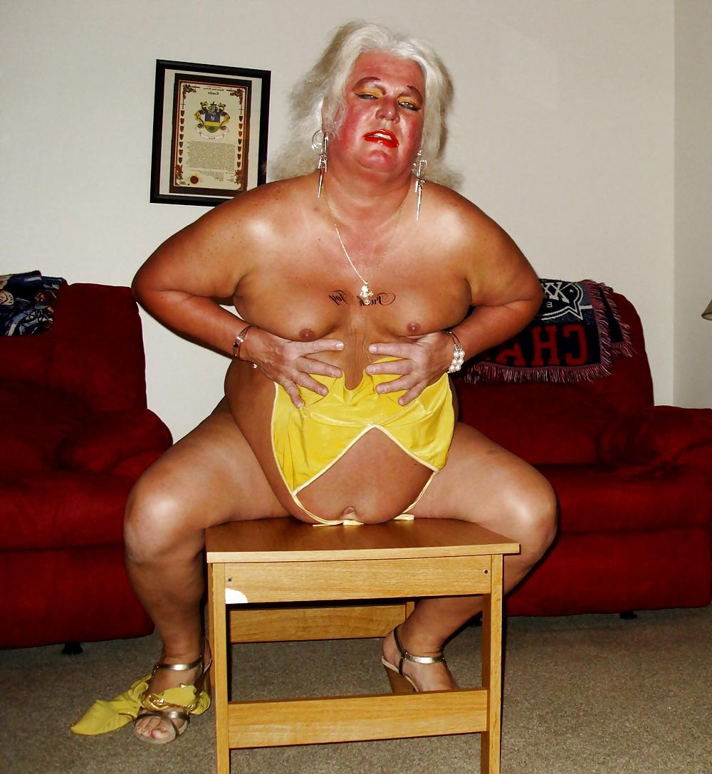25P MASTER John's slut continuin journey