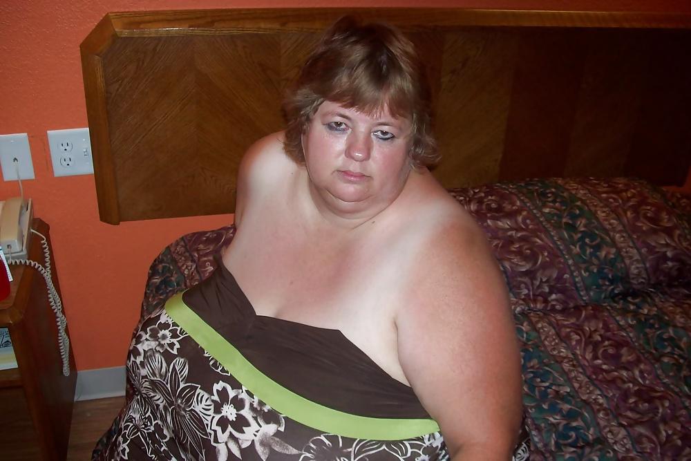 16P BBW BIG BOOBS