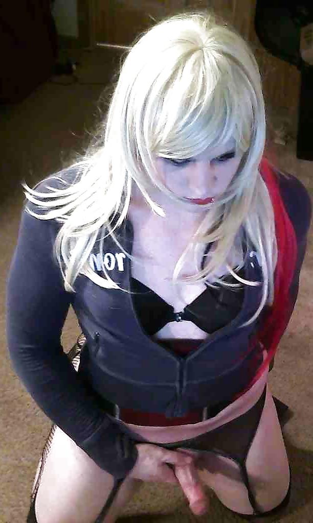 25P Shemales crossdressing transsexual 15