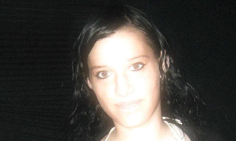 13P An english girl called Calisa T.