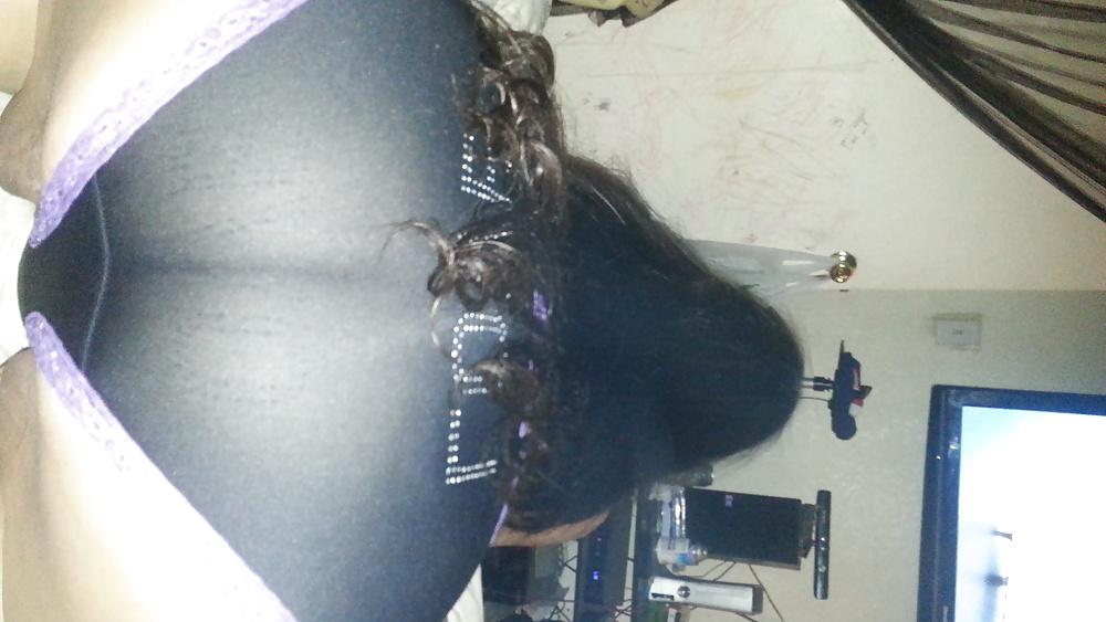 16P New Latina booty