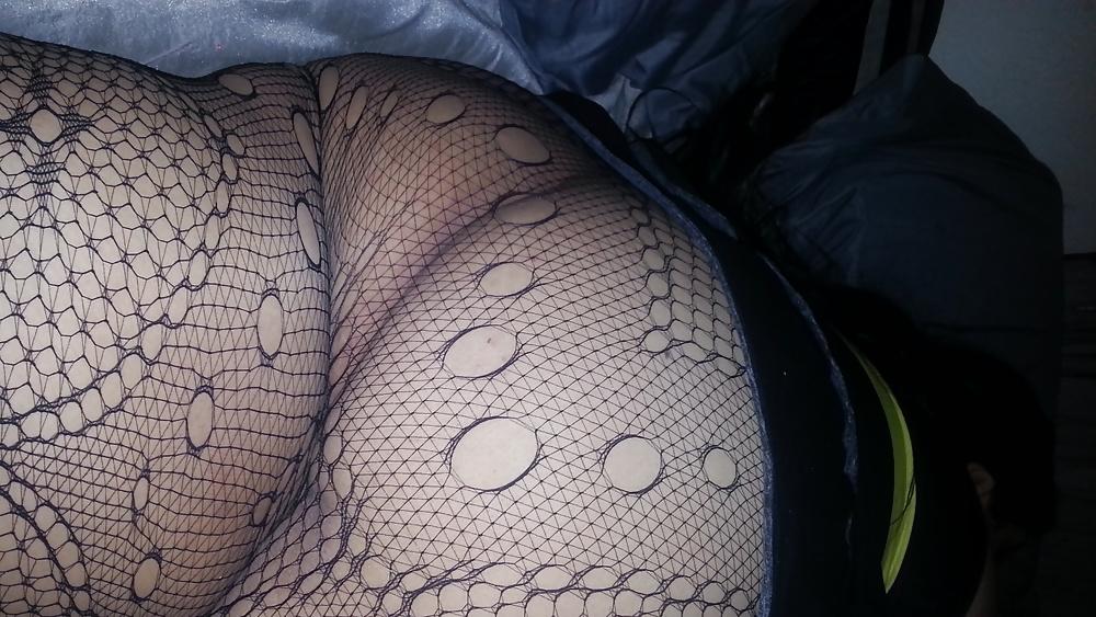 16P New Latina booty