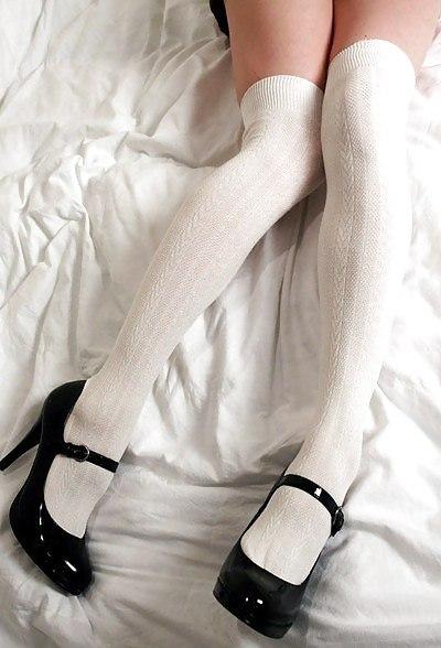 25P Stockings & shoes 