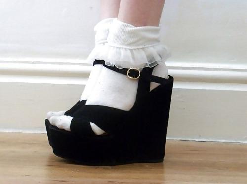 25P Stockings & shoes 