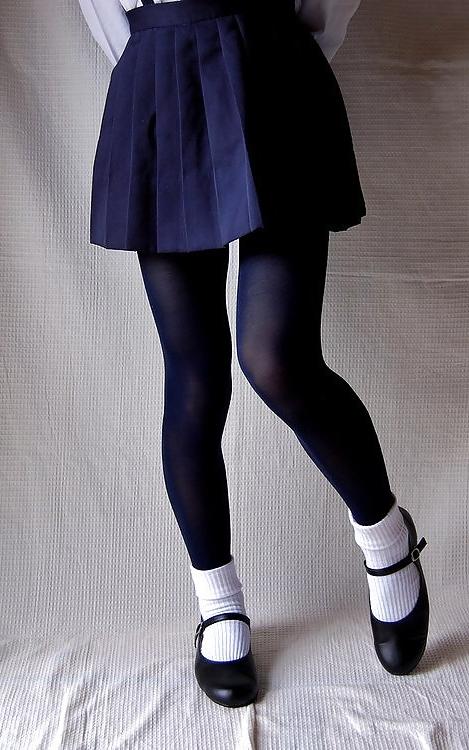 25P Stockings & shoes 