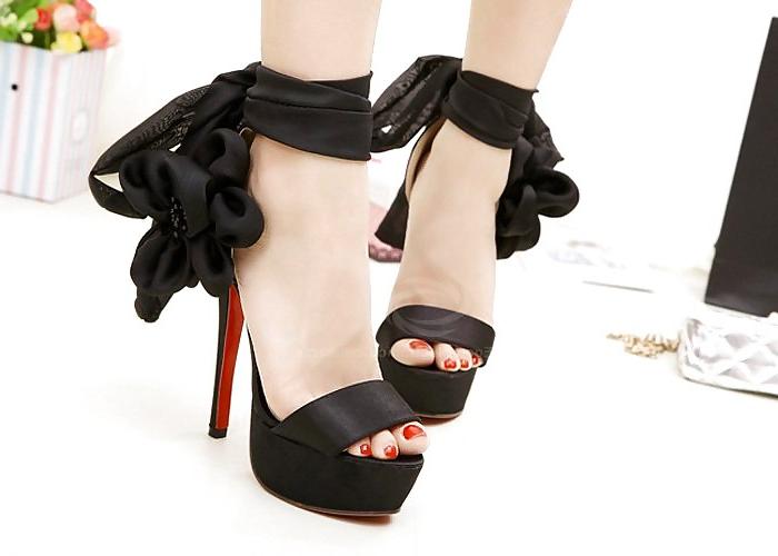 25P Stockings & shoes 