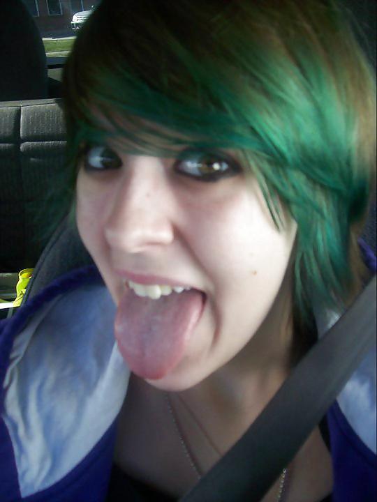 17P Emo Facebook Teen Erin