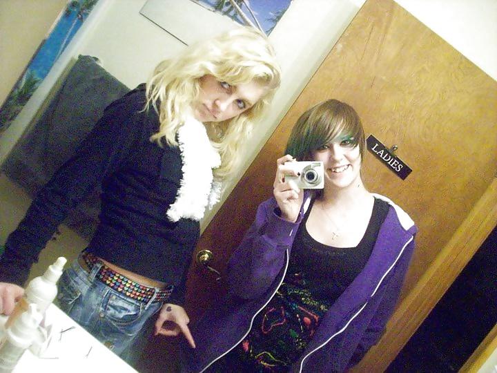 17P Emo Facebook Teen Erin