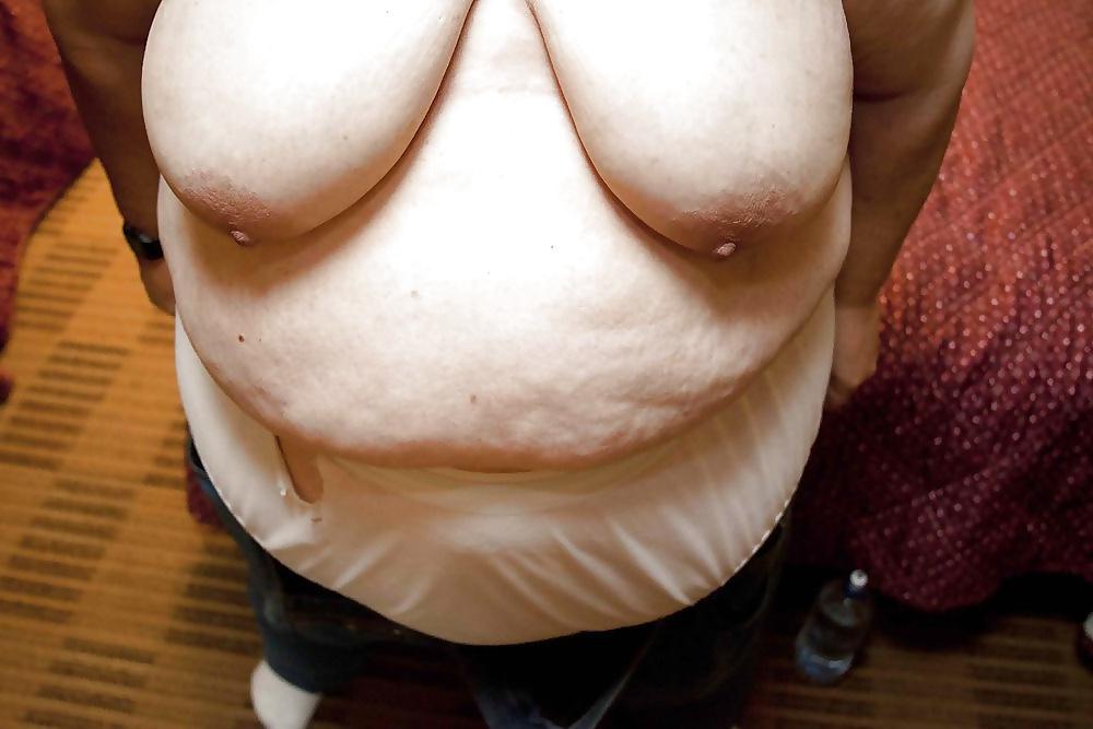 25P Sexy SSBBW (do you know who is she?)