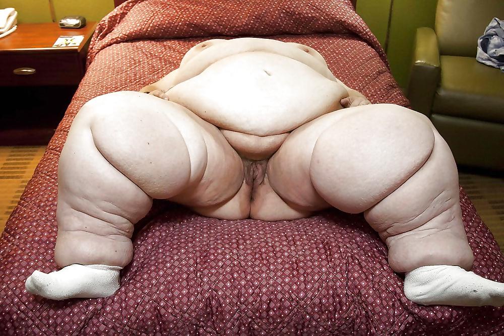 25P Sexy SSBBW (do you know who is she?)