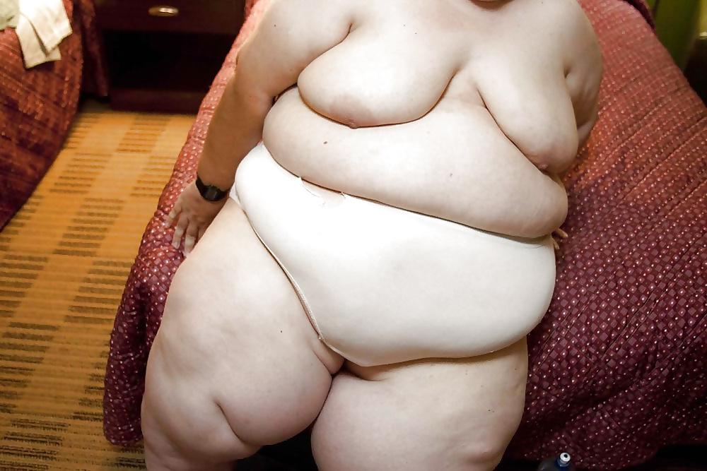 25P Sexy SSBBW (do you know who is she?)