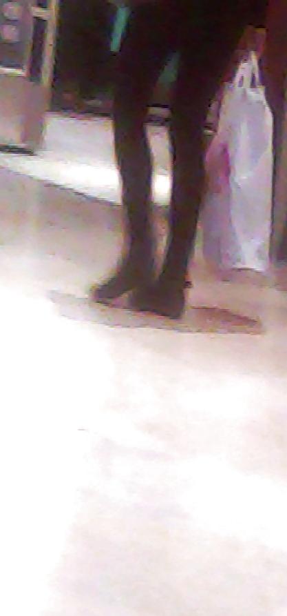 25P Spy at shopping1