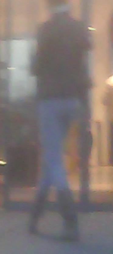 25P Spy at shopping1