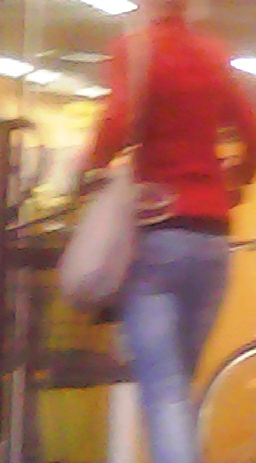 25P Spy at shopping1