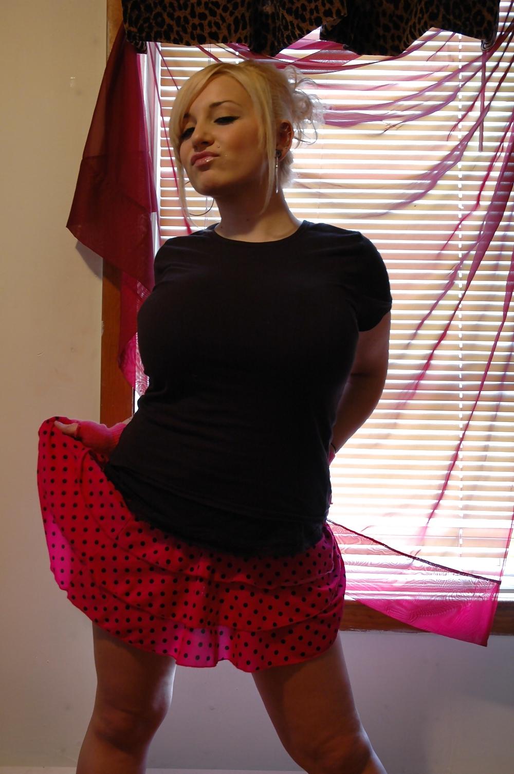 25P Nela Big Boobs Teen 3