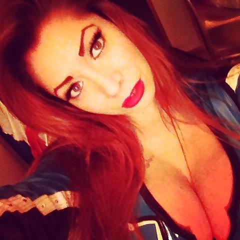 25P Thanks Dating Site Sluts #3 (big boobs & fit girls)