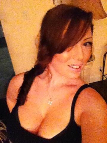 25P Thanks Dating Site Sluts #3 (big boobs & fit girls)