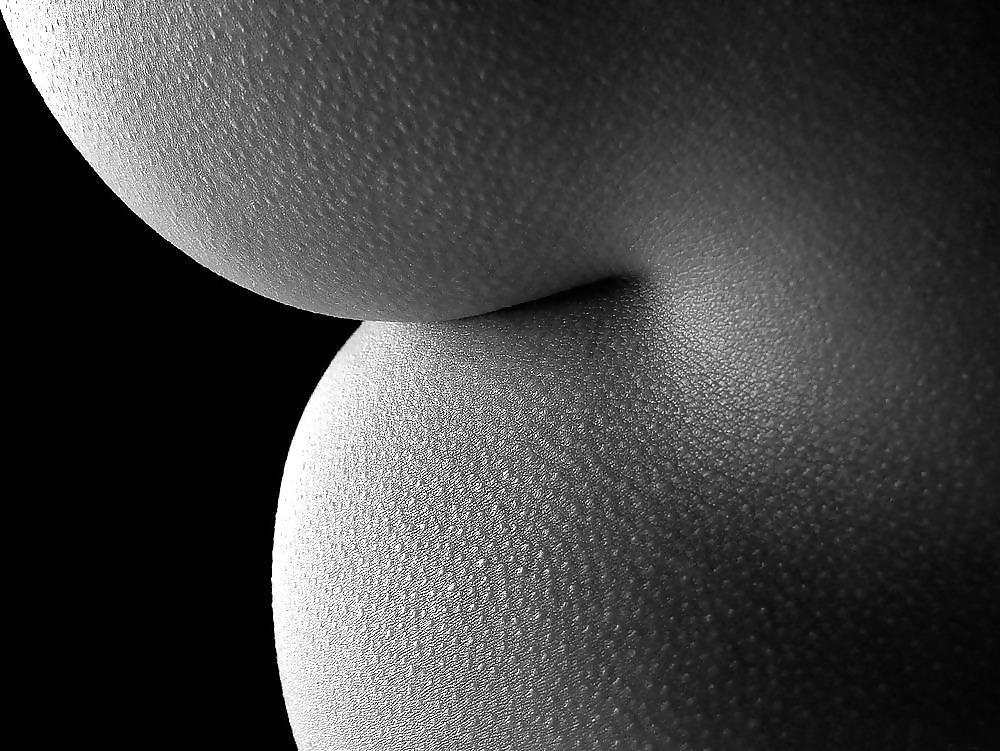 11P Erotic curves get me