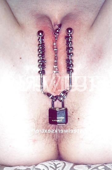 25P Piercings