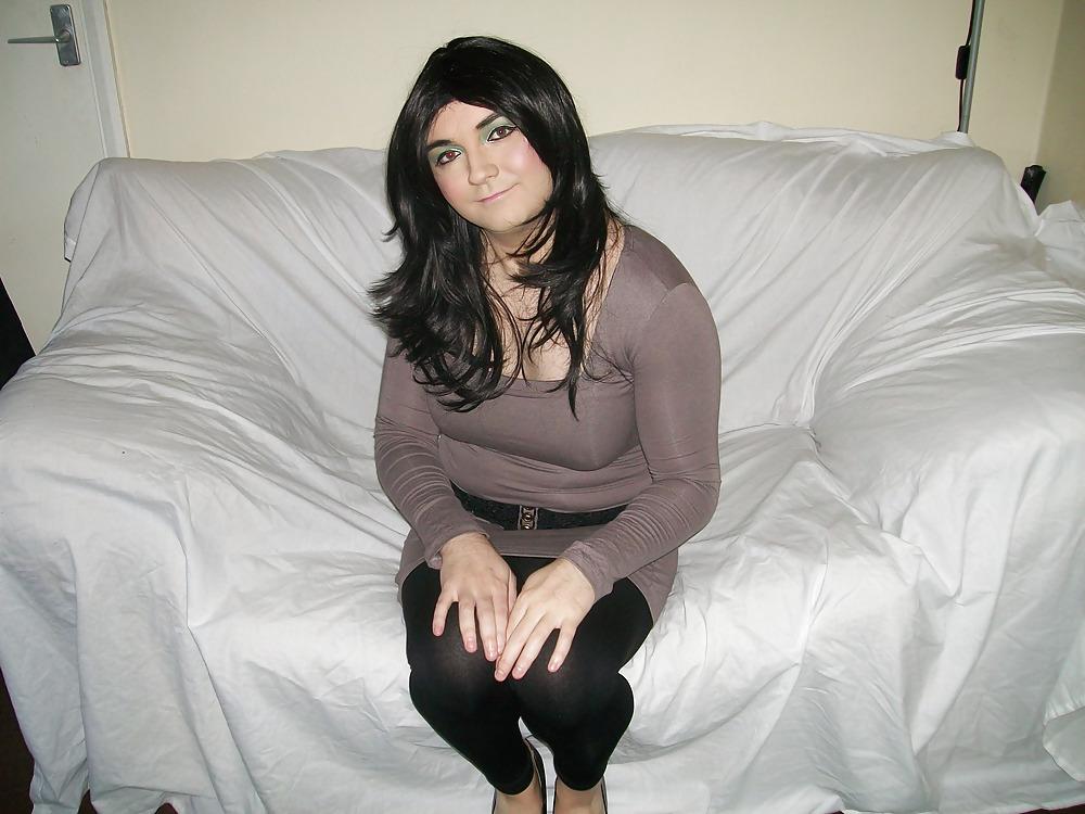 7P Crossdresser Lydia Lust in Grey Dress