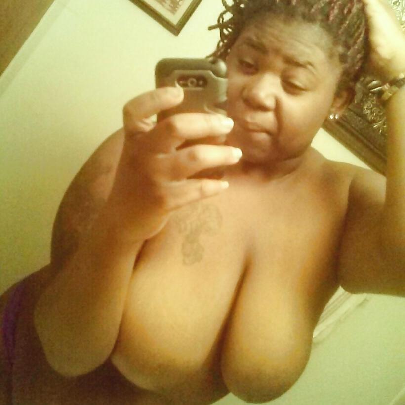15P Big boobs girls from the united states